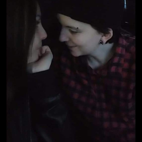 Meet your Posher, Sam - Picture 13 of 15